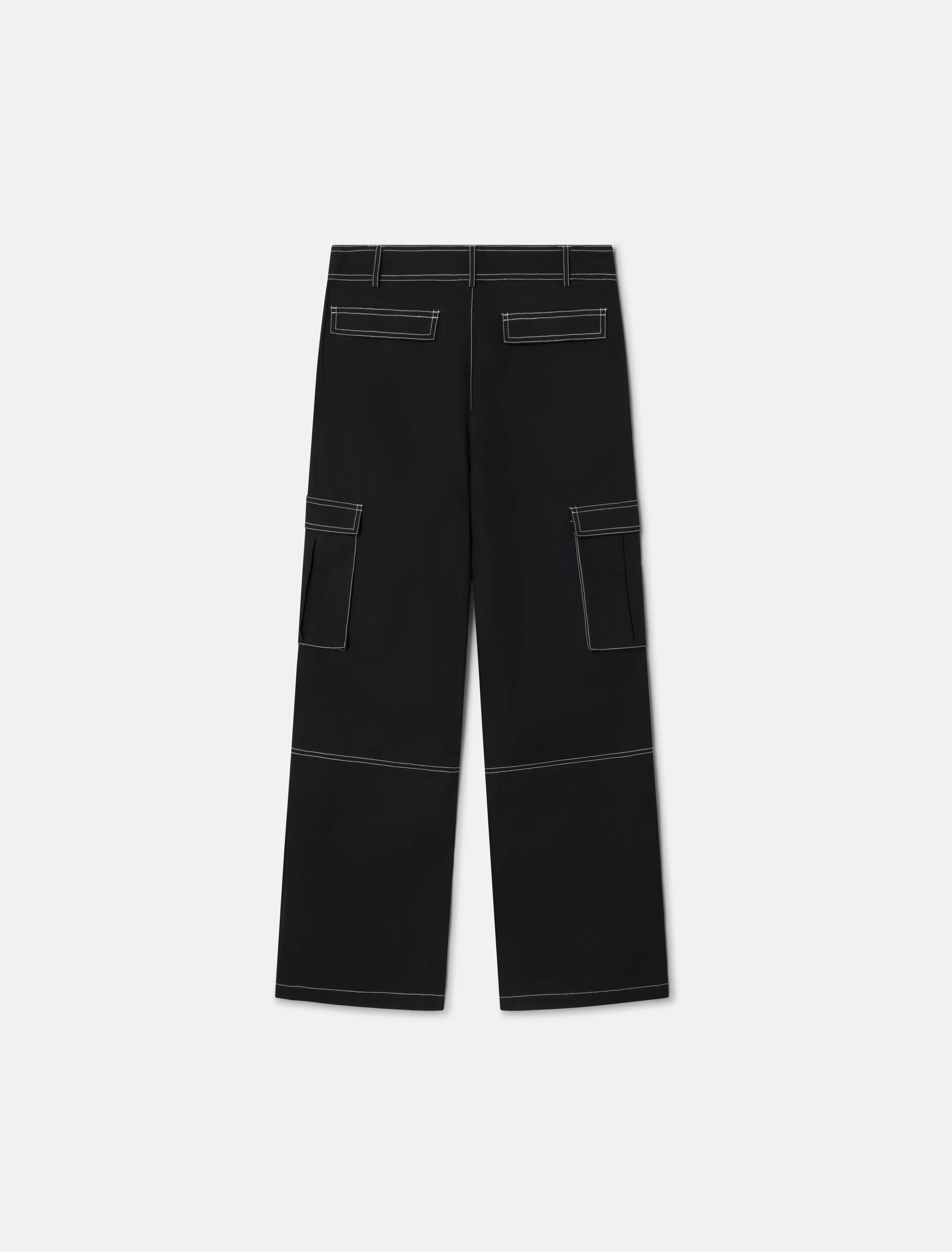 Bay Cargo in Black - Image 3