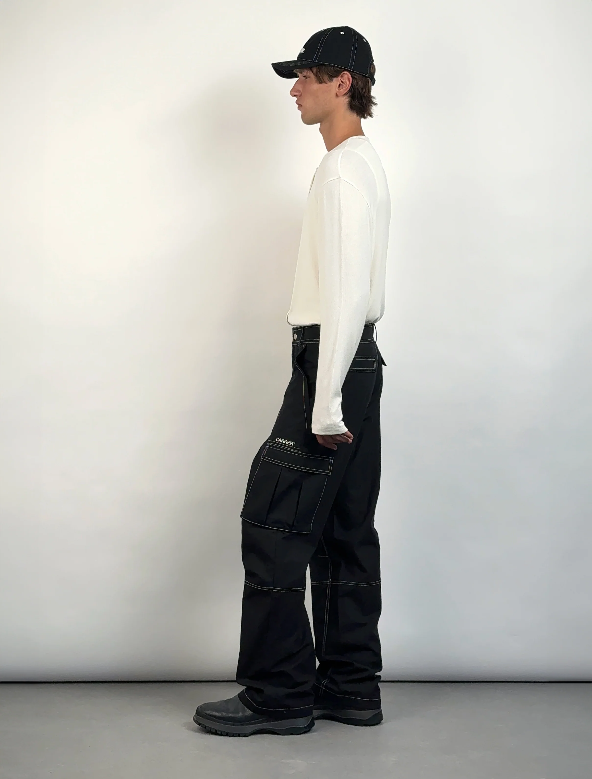 Bay Cargo in Black - Image 5