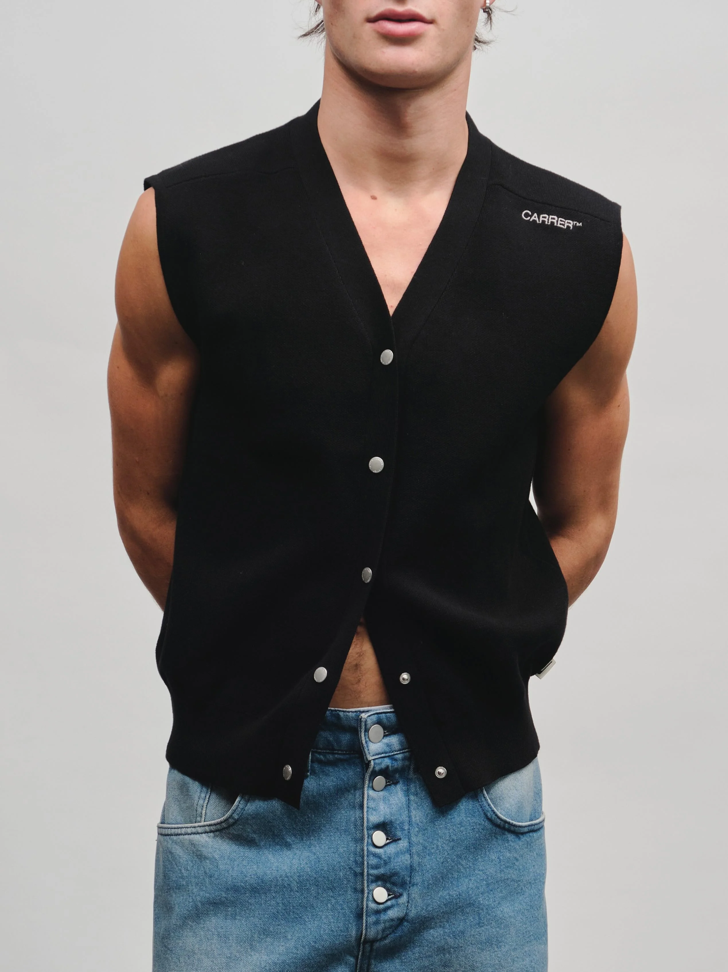 Cove Vest in Black - Image 4