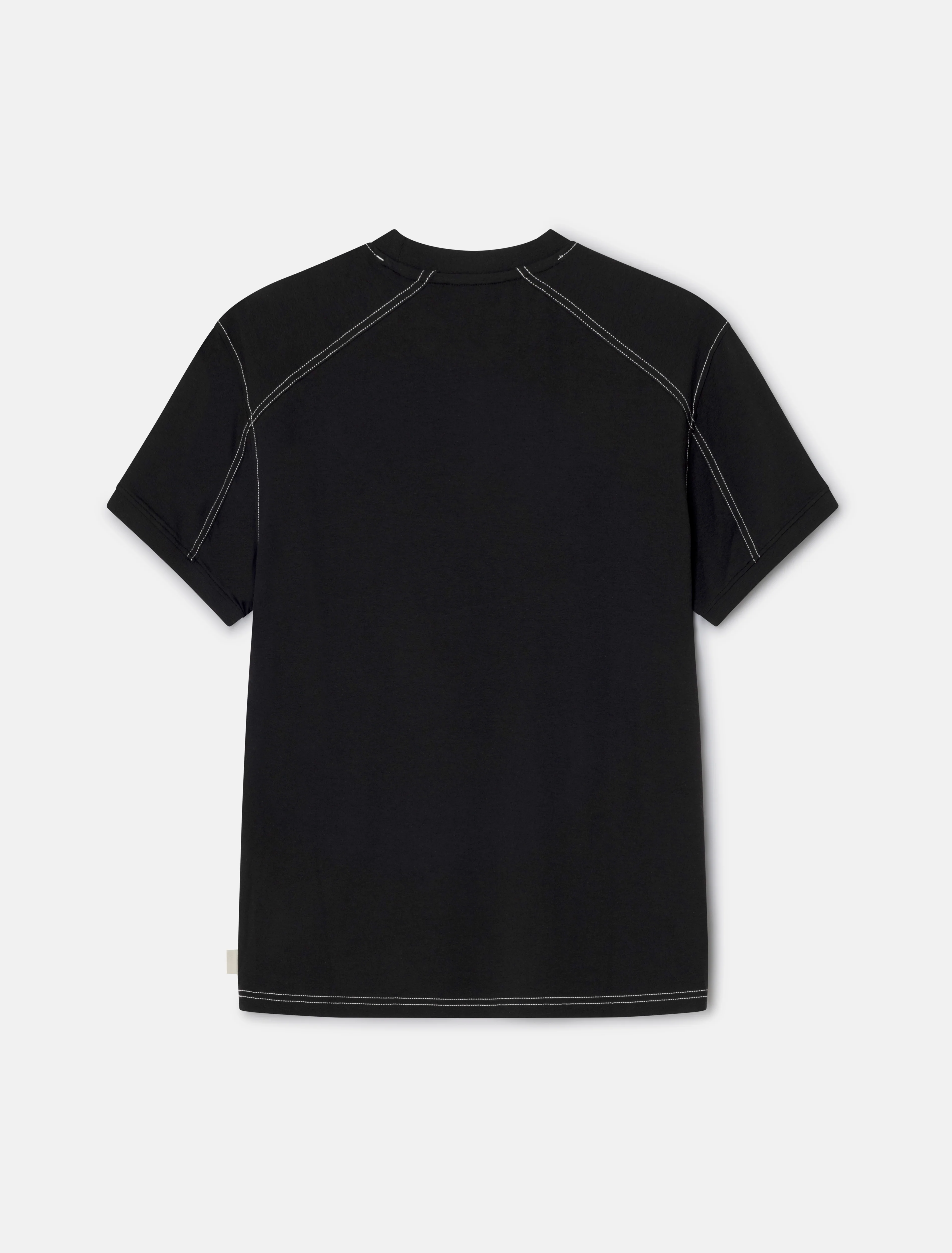 Hayes T-Shirt in Black - Image 3