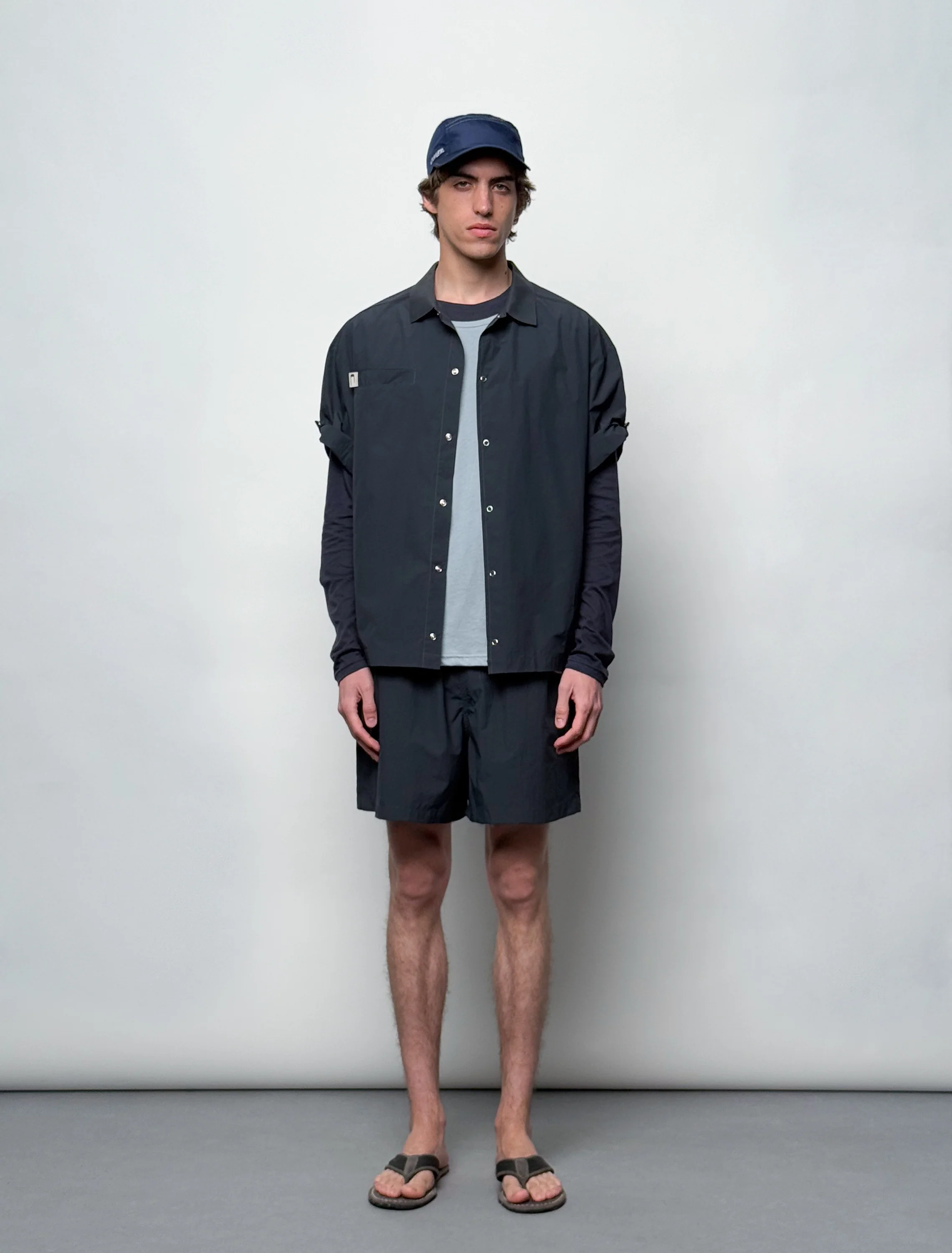 Deia Seersucker Light Shirt in Dark Navy - Image 2